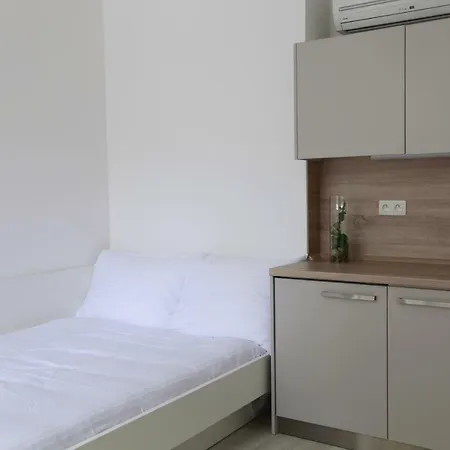 Apartment Center Place Pressburg