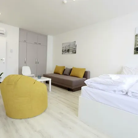 Center Place Apartman Pozsony