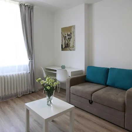 Center Place * Pozsony