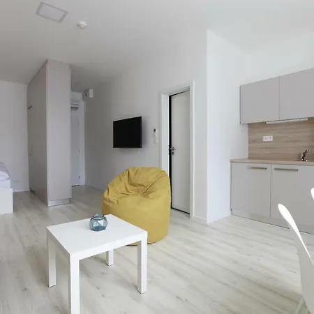 Center Place * 브라티슬라바