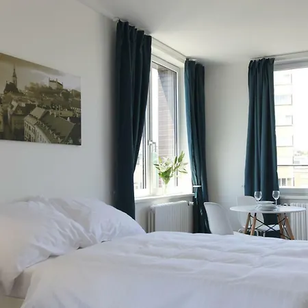 Center Place * Pozsony