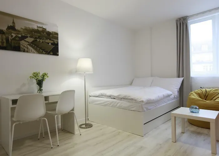 Center Place Apartment