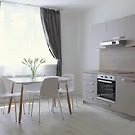 Apartament Center Place *