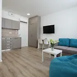 Center Place Apartament *